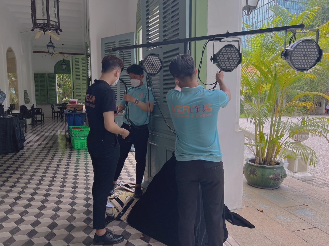 Vernus Media cho thuê trang thiết bị - âm thanh - ánh sáng tổ chức sự kiện